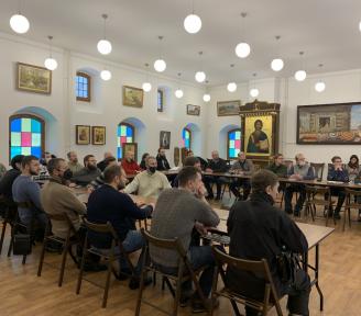 Возобновила свою работу Школа плотницкого мастерства