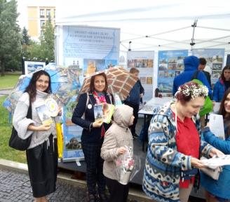 Фестиваль "Светлая Москва" в рамках празднования Дня молодежи России состоялся!