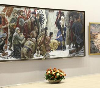 В Манеже открылась выставка учеников Ильи Глазунова «Ступени мастерства»
