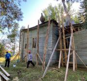 строительство лесовна северном фасаде
