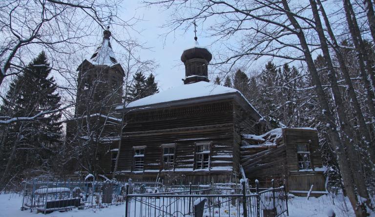 Церковь Спаса Преображения в д.Поддубье