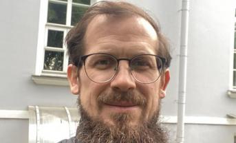 Profile picture for user kuznetzov-r